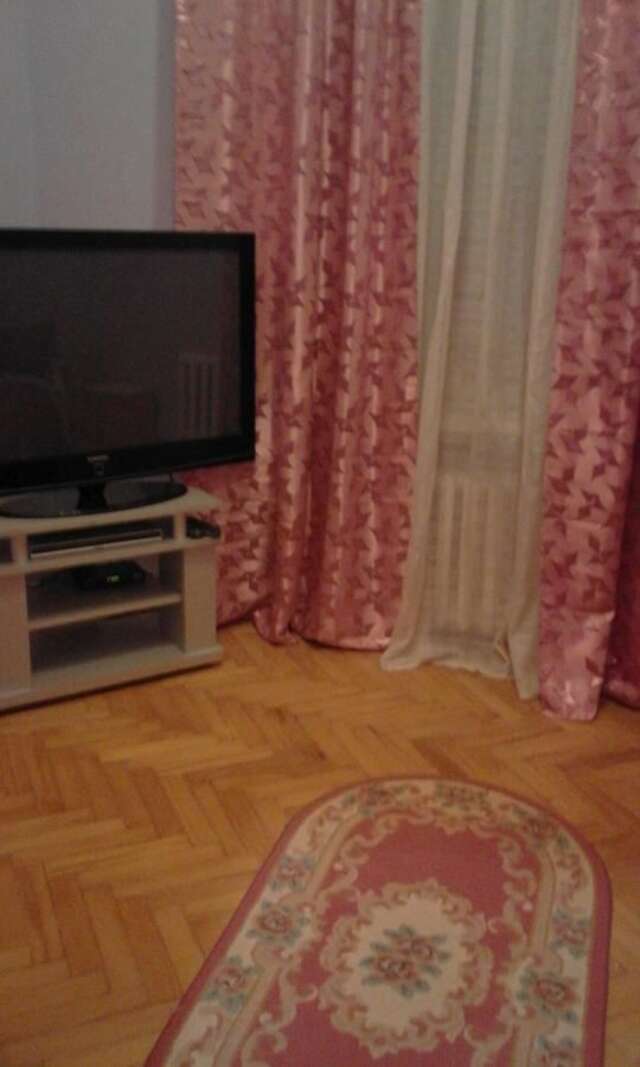 Апартаменты Apartment Tsentr on Pochtovaya Черновцы-11